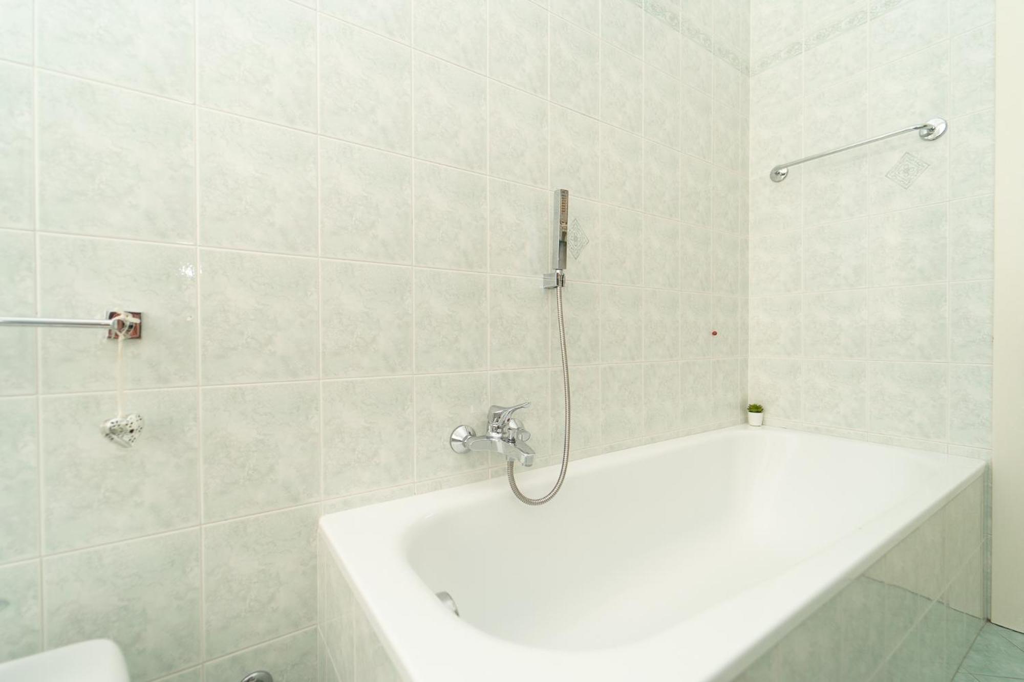 Appartamento Esclusivo Fronte Lago, In Centro A Como Con Garage Zewnętrze zdjęcie